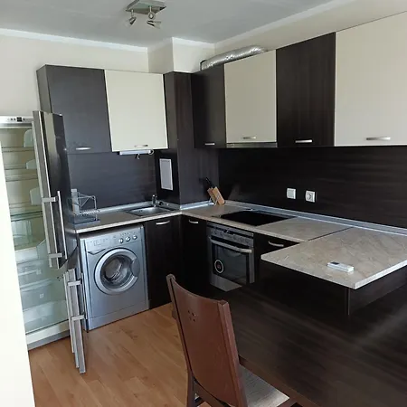 酒店 Family Lalov Egrek 3*